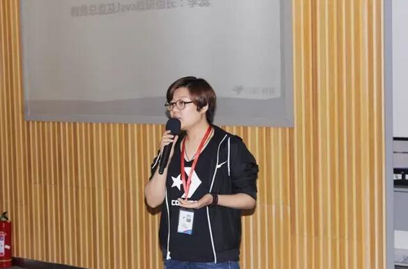 云和数据JAVA、HTML5、VR班开学盛况——在云和,为爱再出发