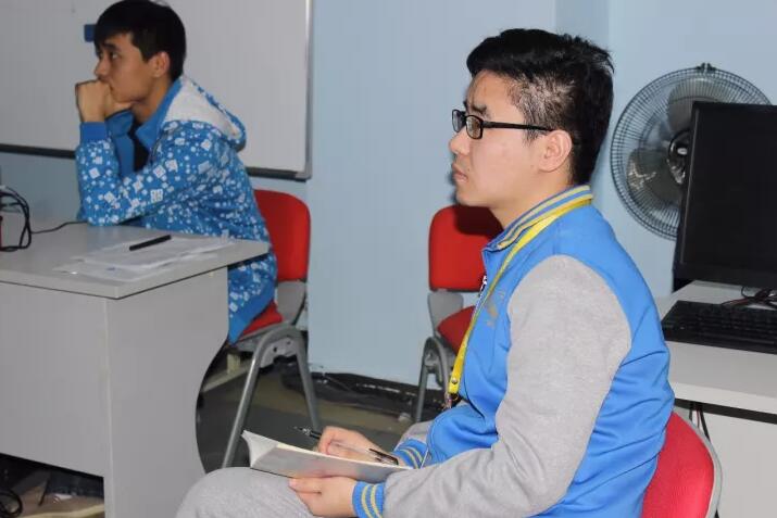 在别家学IT都是本土风,在云和却走国际范儿